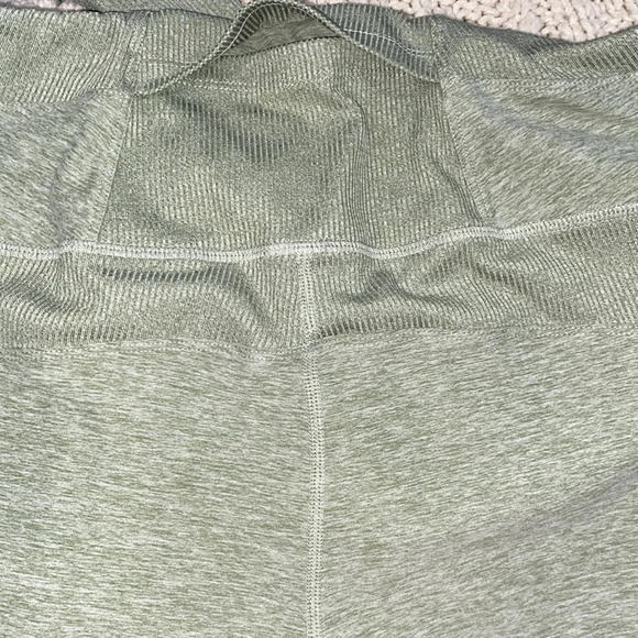 Apana green athletic leggings size medium - Picture 5 of 6
